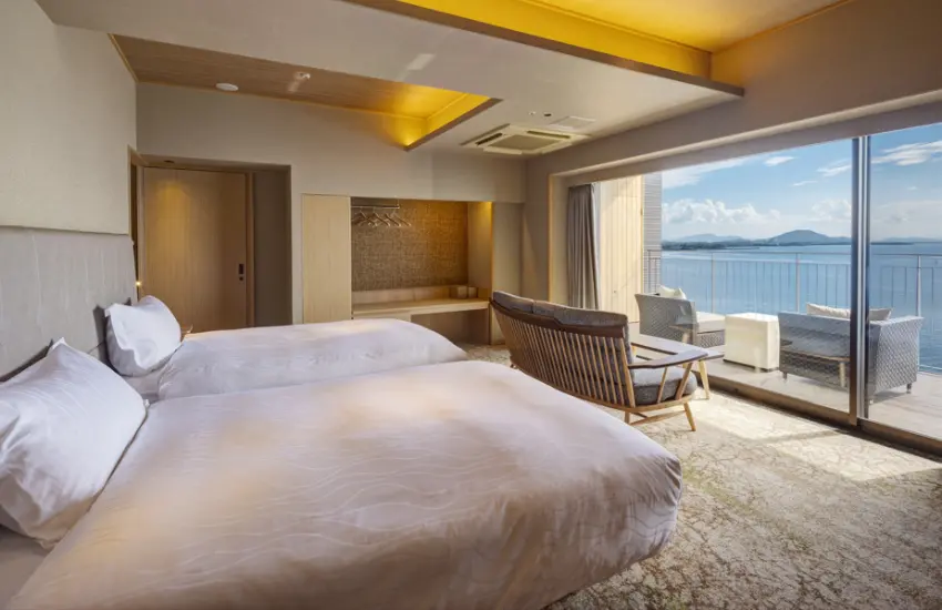 ▲座落於琵琶湖畔的飯店,可在房內直接遠眺雄大的湖景,同時還坐擁比良山系的山景。