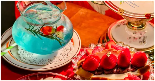 爆紅新興咖啡廳！「RanGerハス」用金魚缸喝蘇打汽水，昭和復古風高雄咖啡廳。