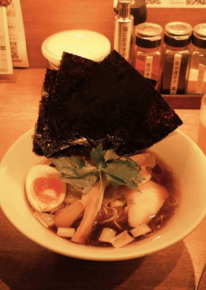 ▲強烈推薦「麵酒一照庵」的拉麵（圖/台灣虎航提供）