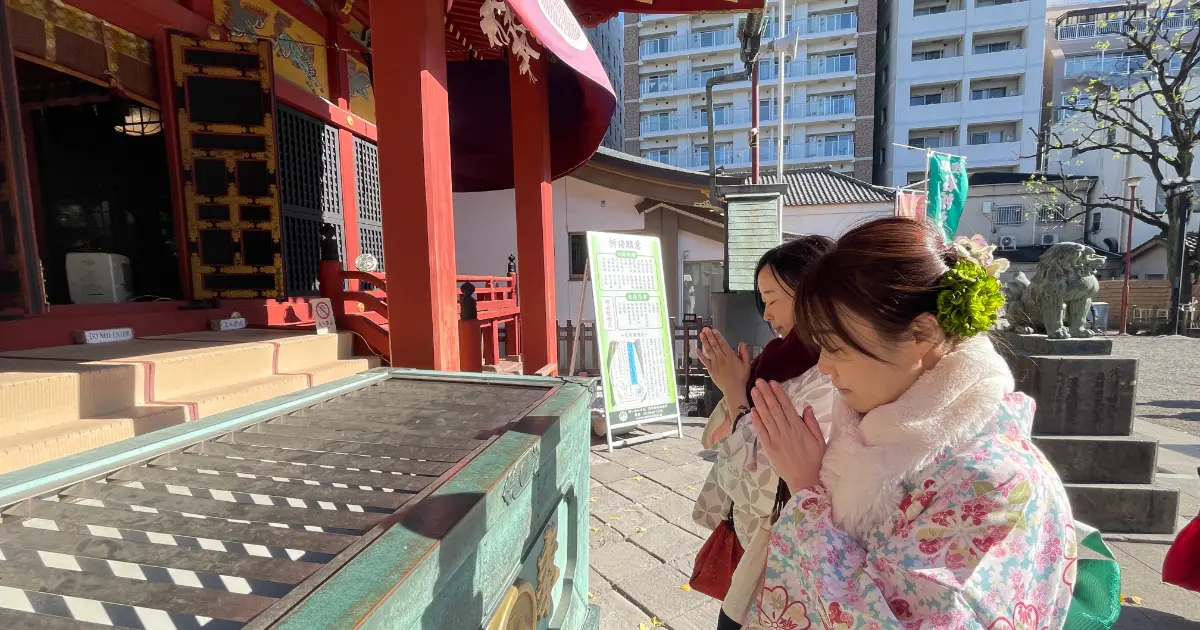 一次踩點9間神社，東京淺草人力車推出「七福神開運之旅」，搭配和服租借能直接拍出大河劇大片。