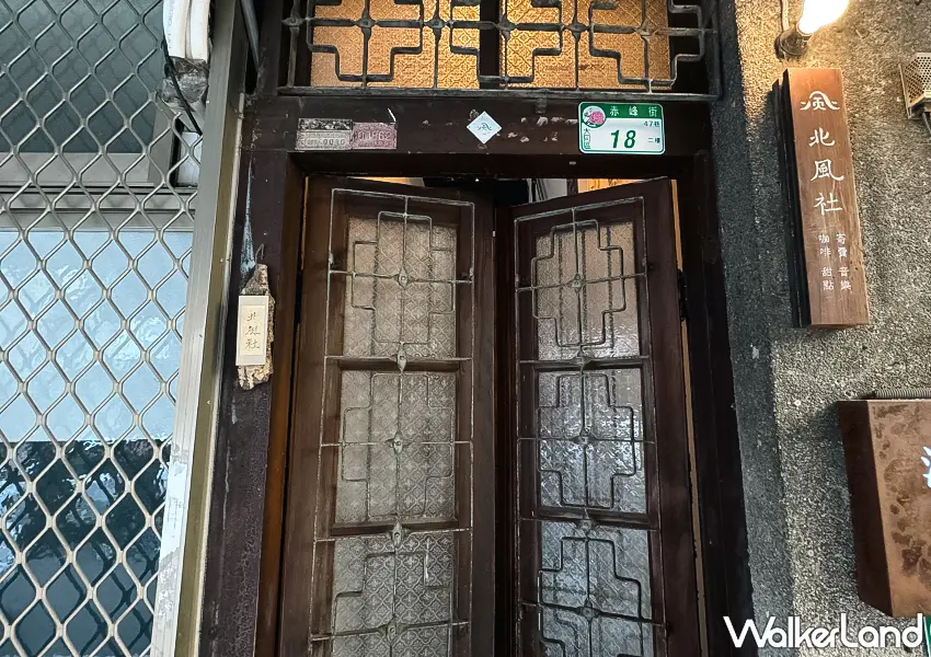 ▲中山站不限時咖啡廳推薦！北風社 營業到深夜12點，榻榻米閣樓一位難求、平日也排隊（攝影：蕭芷琳）