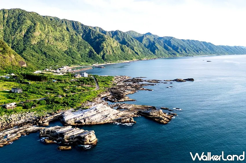 ▲花蓮擁有得天獨厚的地理環境,緊鄰太平洋的壯闊海岸線與翠綠山脈相映成趣,是國旅放鬆身心的首選之地。 圖/Agoda提供;窩客島整理