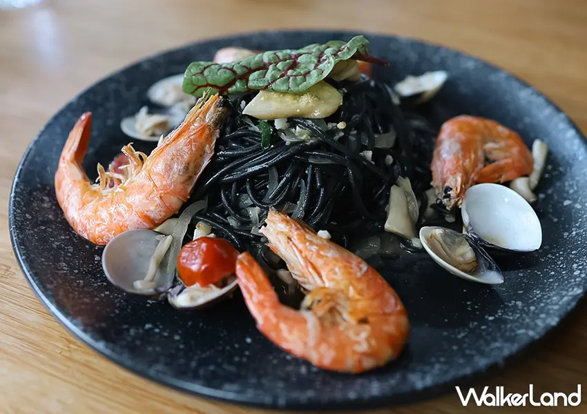 ▲桃園景觀餐廳推薦！南法玫瑰園 Jardin de la France 隱身山腳，玻璃屋法式秘境超美（攝影：蕭芷琳）