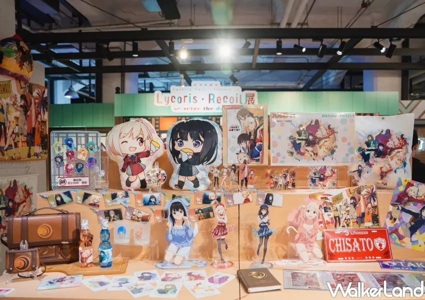 ▲松菸Lycoris Recoil 莉可麗絲展限定周邊！滿額送你超級大紙袋、A3透明海報。