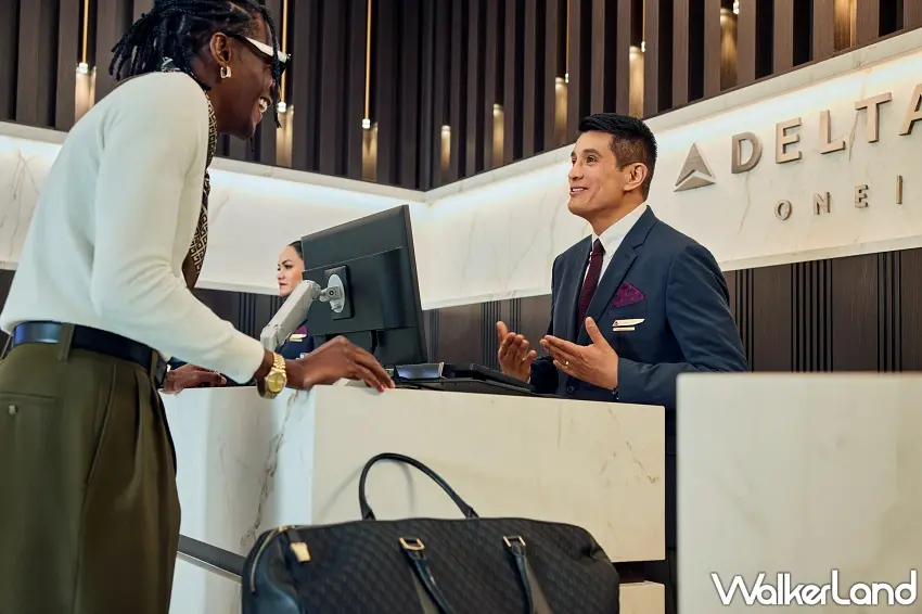 ▲位於洛杉磯國際機場第3航廈的專屬報到區，由專業的尊尚服務大使提供一對一協助，讓旅客輕鬆完成登機報到與行李託運手續。 圖／達美航空提供；窩客島整理