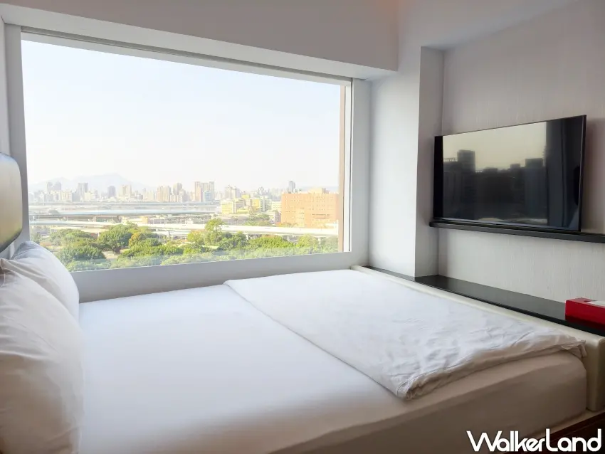 ▲「台北北門市民酒店citizenM 」氛圍浪漫，是不少情侶增進感情的台北住宿首選。（攝影：楊婷雅）