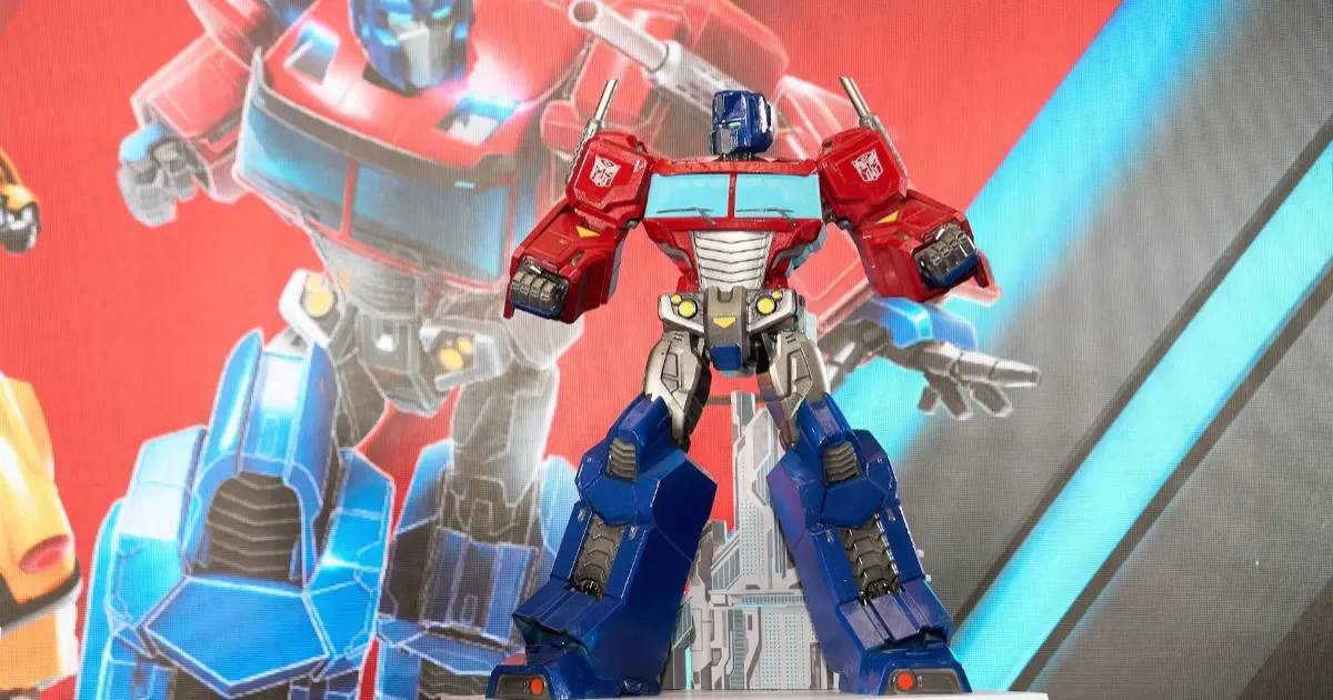 2026台北燈節是變形金剛！擴大雙展區，10公尺柯博文主燈、小提燈發送攻略。