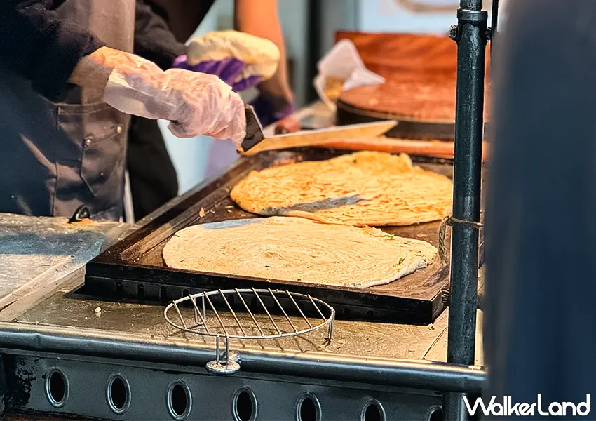 ▲南投中興新村必吃！禾稼亞麻小米蔥餅 週末排隊美食，乾煎不加油、咬下酥到會響（攝影：蕭芷琳）