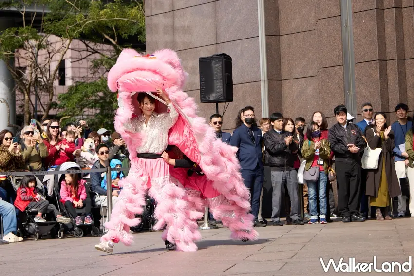 ▲台北101董事長將在大年初一親自獻藝，帶領舞獅團隊進行精彩的賀歲表演，展現充滿活力的開春氣勢。圖／台北101提供；窩客島整理