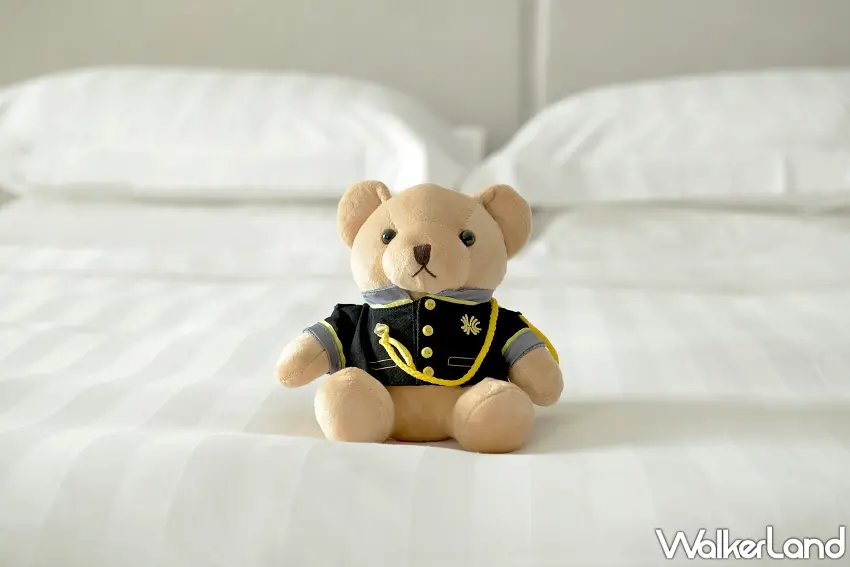 ▲入住高雄漢來限定住房專案，挑戰娃娃機互動體驗，有機會把人氣代言人「漢來熊」帶回家。圖／高雄漢來大飯店提供；窩客島整理