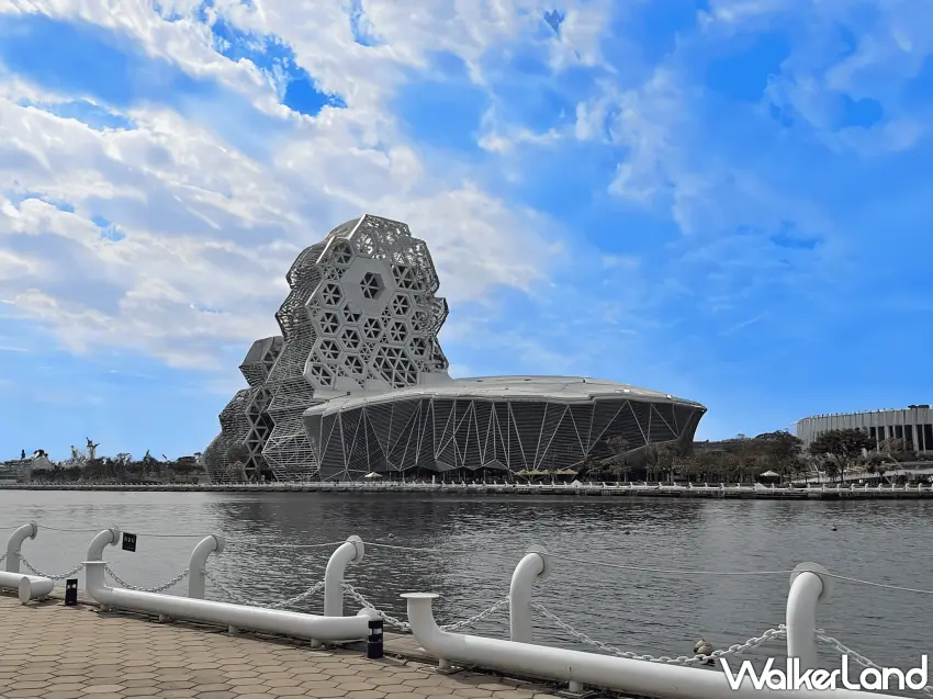 ▲迎接冬日遊樂園之旅，高雄漢來鄰近亞灣區，港灣美景一覽無遺。圖／高雄漢來大飯店提供；窩客島整理