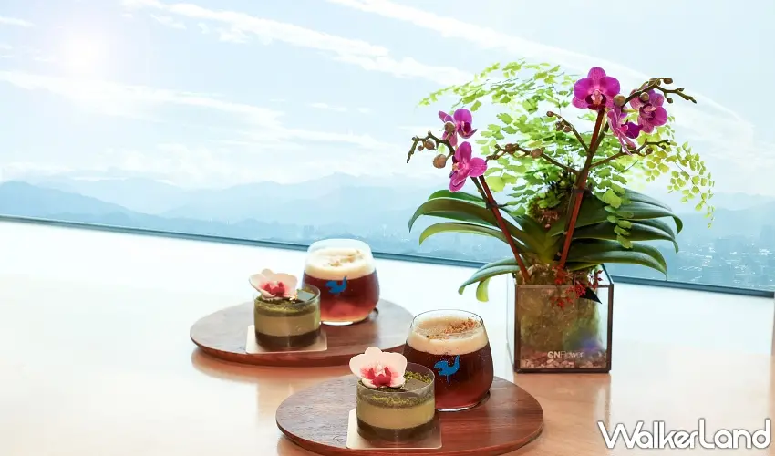 ▲台北101攜手kafeD推出101F限定新品,包含結合桂花釀與愛玉的「金桂愛玉耶加雪菲」及層次豐富的「擂茶巧克力蘭花蛋糕」 。圖/台北101提供;窩客島整理