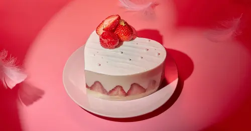 用北海道鮮奶油草莓蛋糕甜寵另一半！台北美福打造最奢華的情人節儀式感與燭光晚餐。