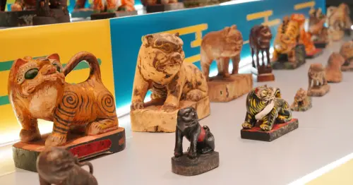 南美館虎爺特展！台南走春必逛展覽超過100尊虎爺，虎爺茄芷袋 虎爺徽章必收。