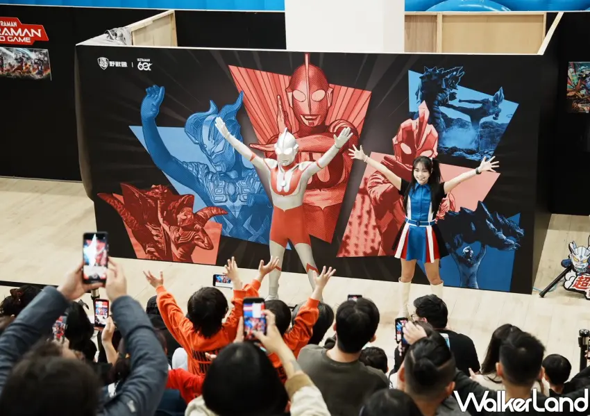 ▲英雄傑洛與奧米加也會在限定場次現身見面會，只要在園區內消費滿額就有機會拿到限量的合影券。