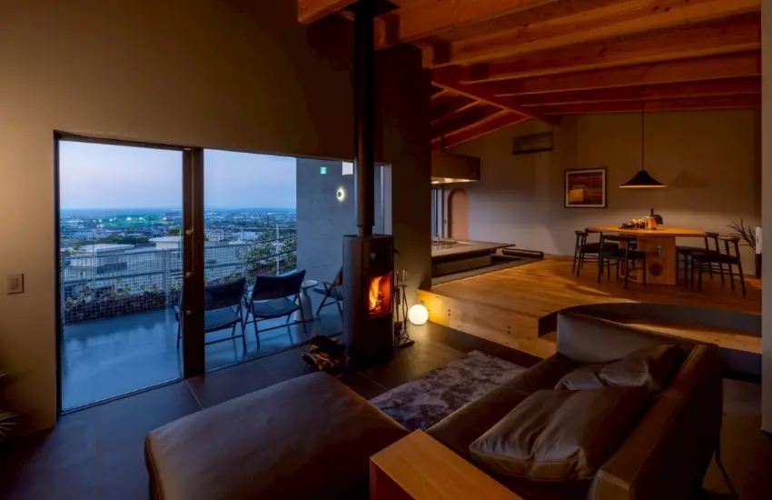 ▲擁有面向大阪灣的美麗海岸線和翠綠山巒，是關西少見能同時感受海洋與山林的寶地。