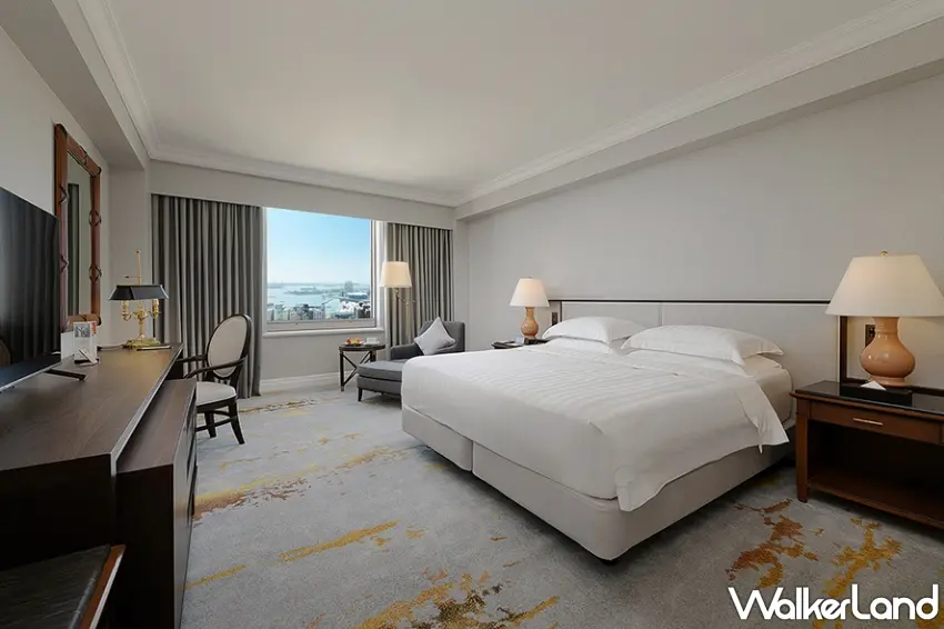 ▲高雄漢來大飯店的情人節專案限量升等港景房，讓戀人們能一同欣賞美麗的高雄港灣夜景。圖／高雄漢來大飯店提供；窩客島整理