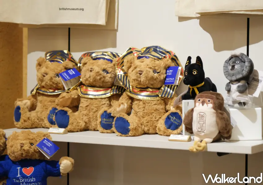 ▲埃及之王法老展也有各種玩偶吊飾可以買回家。(攝影:鄭雅之)
