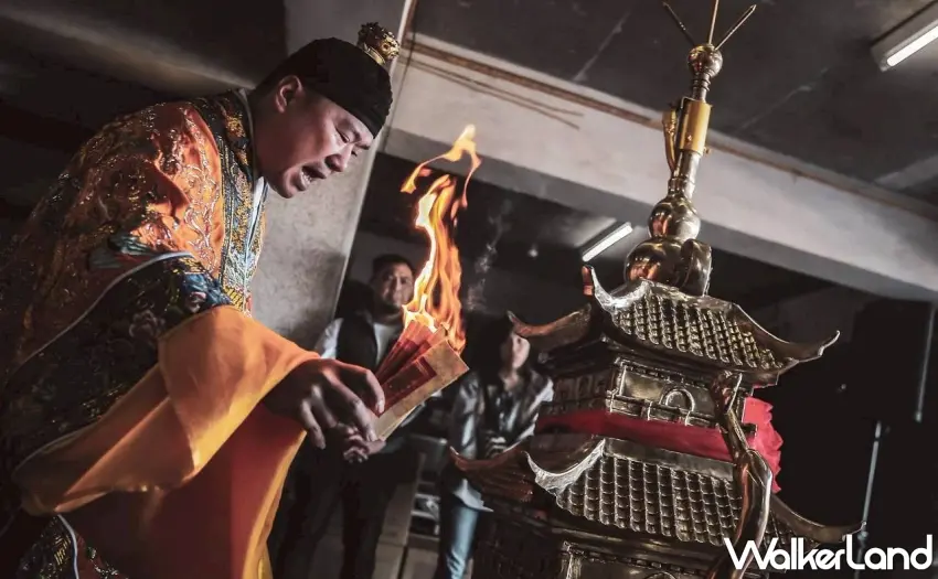 ▲魔法高峰會論壇講者「道教正一派傳人葉峻男道長」。/圖:十鼓文創提供;窩客島整理