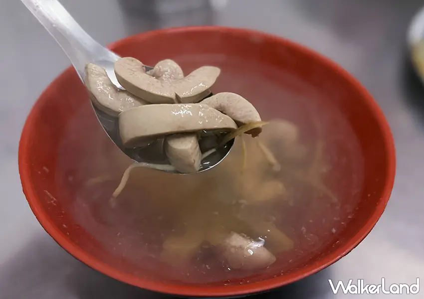 ▲基隆不只廟口夜市！基隆車站美食 遠東蚵仔煎 40年老店必吃，焦香恰恰、鮮蚵爆量。