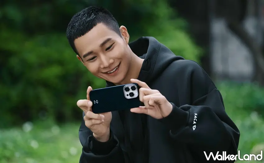 ▲SACA 推出「品牌好友甄選系列」優惠,邀請消費者與黃冠智購入新年開運配件,以嶄新姿態迎接豐盛馬年。 圖/SACA提供;窩客島整理