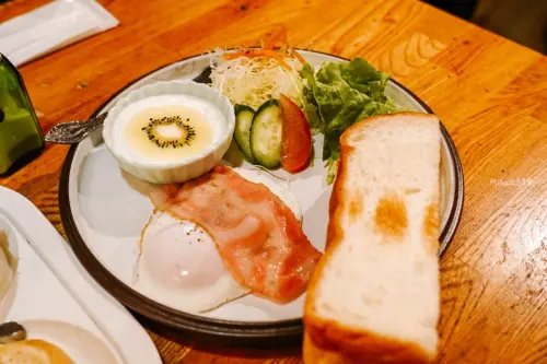 Chaplin Cafe(チャップリン喫茶)