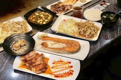 台中在地人不想分享的鐵板燒 ！「豪品鐵板燒」內用享飲品、湯品、霜淇淋、小菜吃到飽。