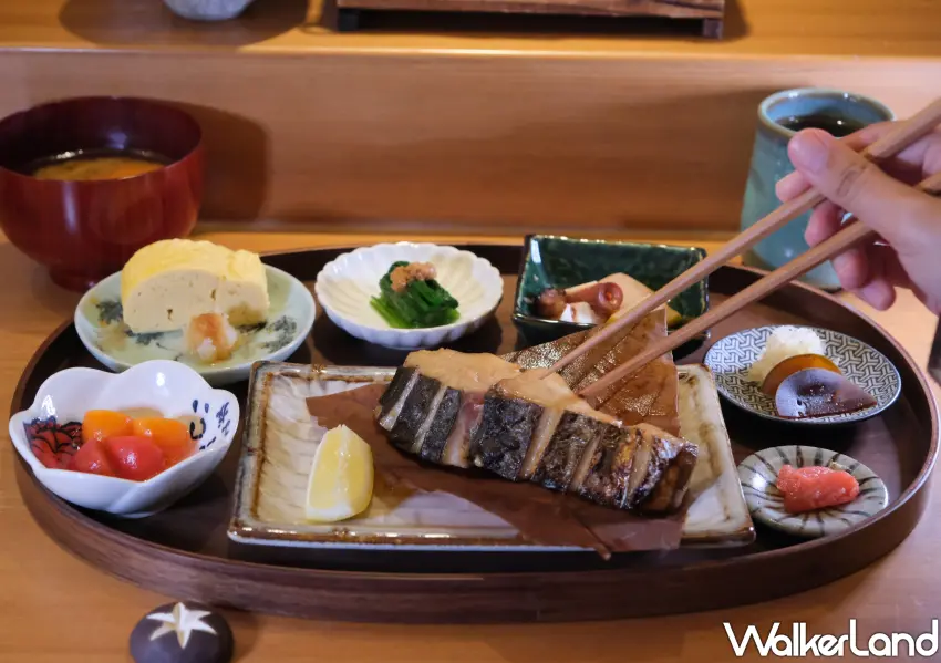 ▲開在富錦街「朝炭」烤魚專門店,打破了大家對早午餐只有歐姆蛋或三明治的刻板印象。(攝影:鄭雅之)