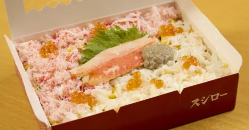 壽司郎蟹肉外帶便當！蟹肉、蟹膏鋪滿才300元，抹茶冰淇淋蛋糕加碼吃。