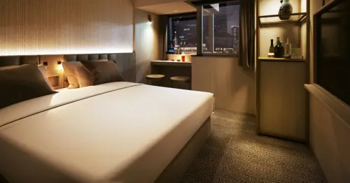 麗嘉飯店推新品牌「福岡博多BOUNCEE飯店」，博多站走路10分鐘，還有三溫暖和大浴場，現已經開放預訂了。