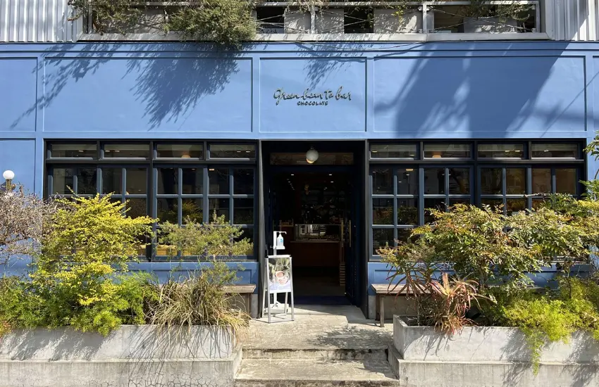 ▲目黑川畔很容易就能發現那棟低調卻滿是香氣的小屋。