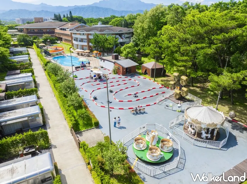 ▲新春入住桃園高爾夫俱樂部．悅華大酒店，旅人可參加新春歡樂聚馬運亨通添好運及新春小特務活動，集滿章即可兌換好禮。圖／桃園高爾夫俱樂部．悅華大酒店提供；窩客島整理