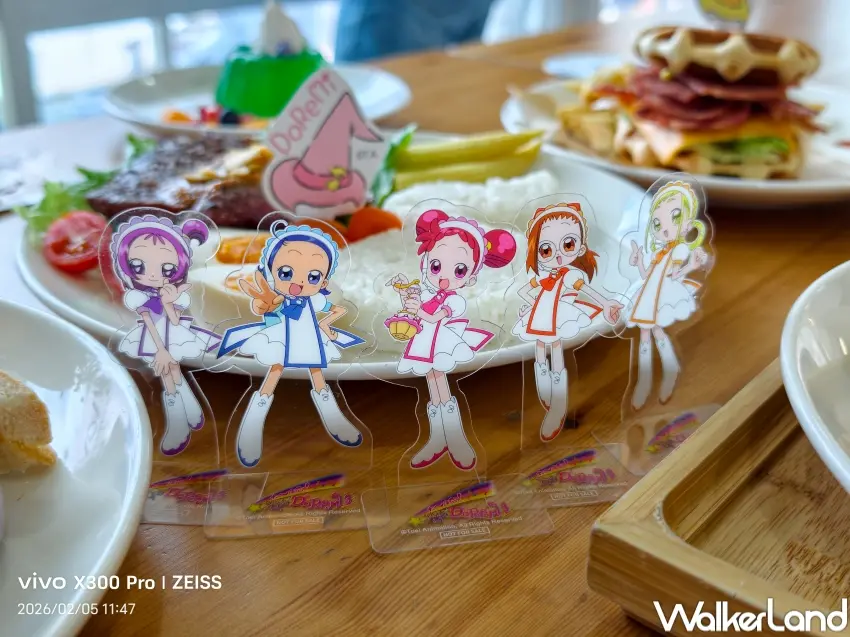 ▲FANFANS CAFÉ打造小魔女DoReMi聯名主題餐廳，三地同步登場，結合餐點與拍照場景。（攝影：張人尹）