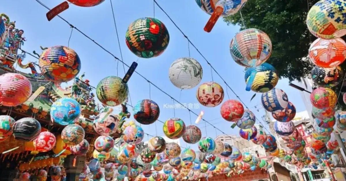 台南燈節一日遊！百年市場、夢幻夕陽、千盞燈籠必收藏，錯過等明年。