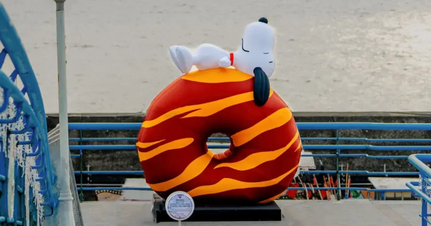 6米高史努比甜甜圈點燈！7大漁港變史努比樂園，屏東最萌夜景要拍。