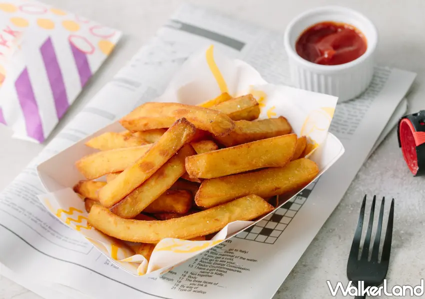 ▲頂呱呱過年優惠推地瓜薯條買1送1的加購好康。