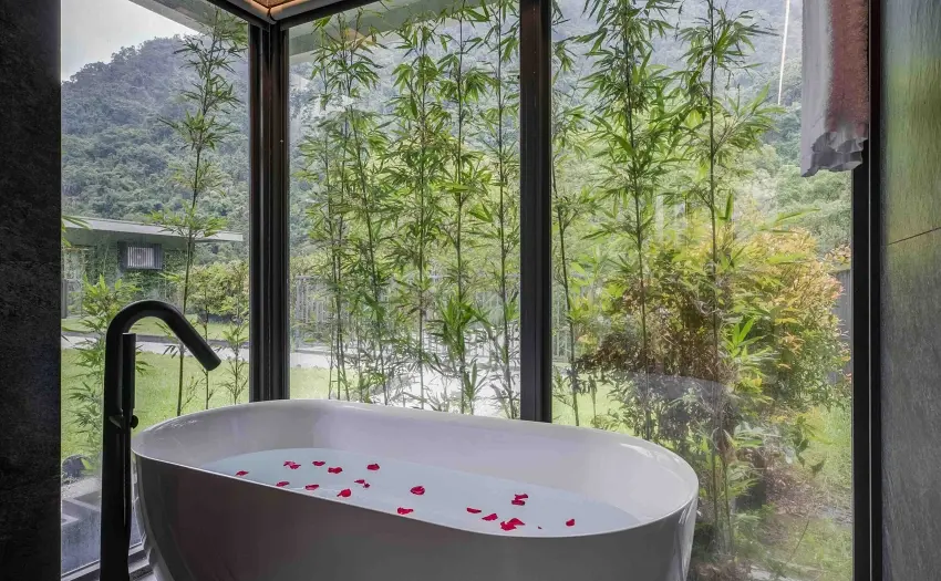 ▲今年情人節適逢農曆新年假期，雲品Collection旗下二館推出期間限定住房專案。 圖／雲品國際提供；窩客島整理