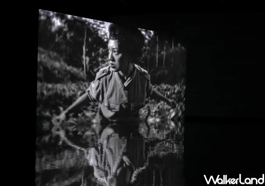 ▲免門票中山站展覽！娜塔莎・通蒂個展以女性戰士為主角的敘事影像，帶你重新思考性別角色如何誕生。