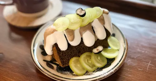 南港咖啡廳推薦！田野咖啡 隱身巷弄、日系復古融合工業風，靜謐氛圍超愜意。