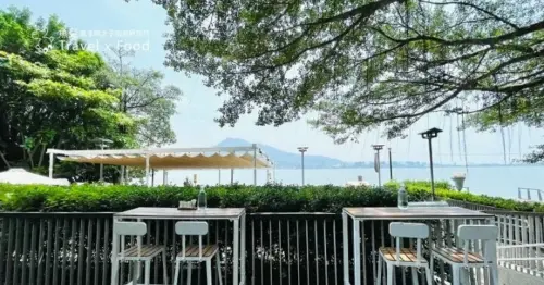 搭輕軌公車玩淡水！從森林系玻璃屋到海港夕陽，5大必訪口袋名單快收藏。