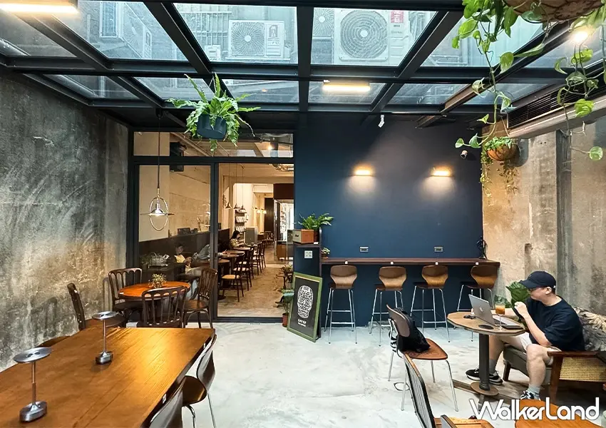 ▲南港咖啡廳推薦7選！不限時咖啡廳一次收，超美玻璃屋、京都日系必拍。