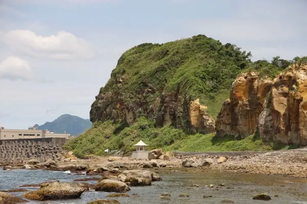 ▲基隆一日遊景點推薦！和平島地質公園一次看到基隆各種壯觀的地質景觀、北海岸海景。