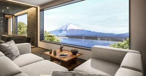 河口湖私人度假村每天限5組入住，富士山與河口湖絕景盡收眼底，讓你享受專屬的奢華時光。