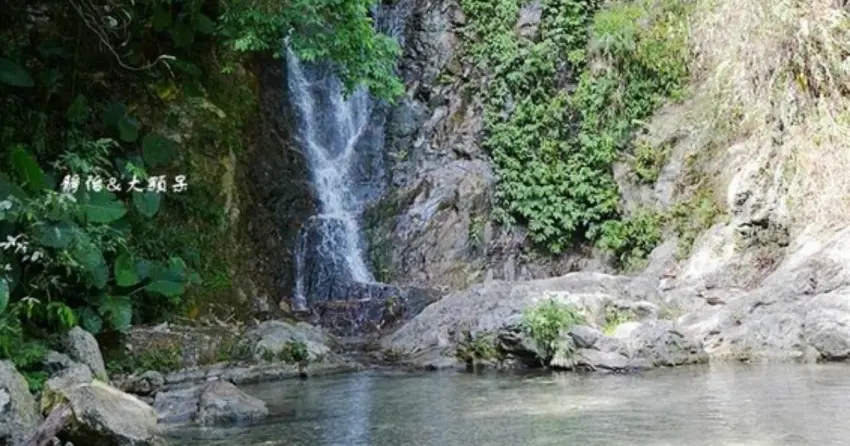 ▲隱身在市郊林蔭間的撒固兒步道，只需步行 10 分鐘即可抵達瀑布秘境，清涼的水氣與滿滿芬多精，是花蓮在地人的私藏秘境。