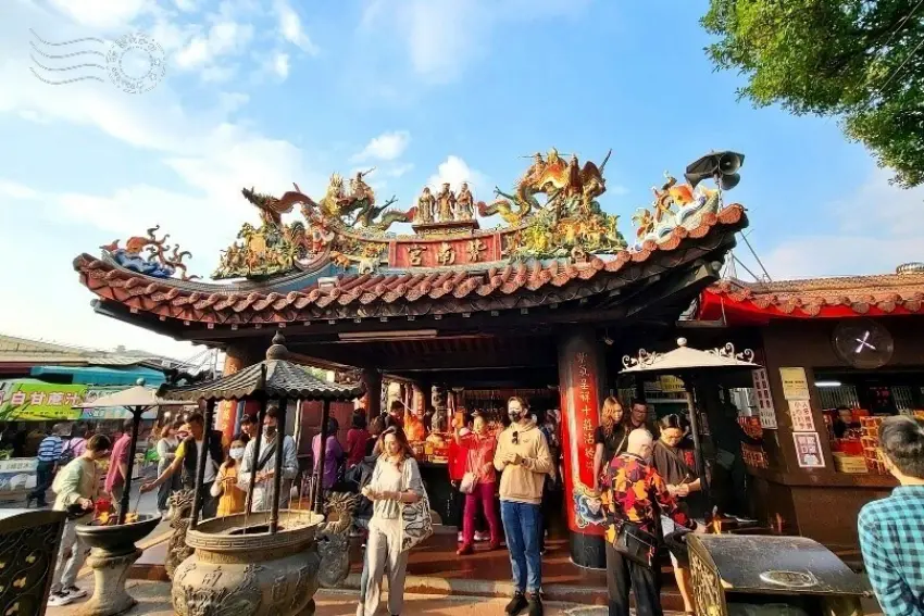 ▲南投竹山紫南宮香火鼎盛，全台知名土地公廟求財祈福勝地。(部落客 雲大少爺 提供)