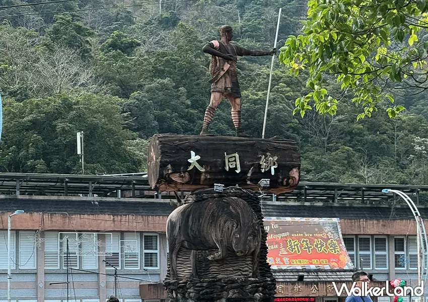▲宜蘭櫻花景點推薦！崙埤河濱公園 700株櫻花、波斯菊花海同框，門票免費、周邊有停車位（攝影：蕭芷琳）