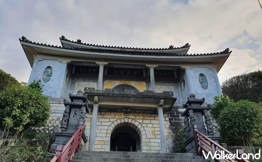 ▲林蔭健走圓通寺，祈福體驗自然與文化之美。圖／新北市政府觀光旅遊局提供；窩客島整理