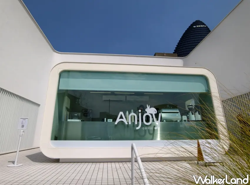 ▲輕井澤旗下全新品牌「Anjoy Coffee」為咖啡外帶專門店。（攝影：楊婷雅）