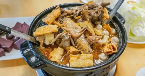 網譽桃園最強！陽柳塘薑母鴨隱身湖畔，肉嫩湯濃份量超有誠意。