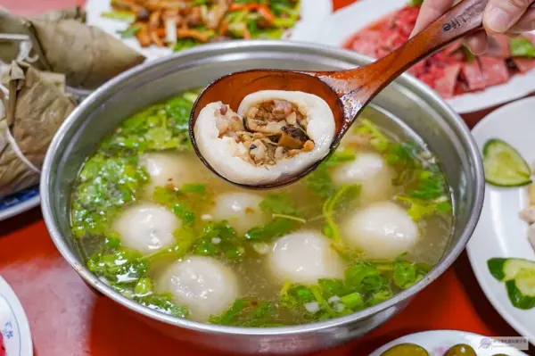 ▲元宵節湯圓推薦！隱藏版巨無霸客家湯圓，隱藏在新竹傳三代「阿婆大湯圓」。